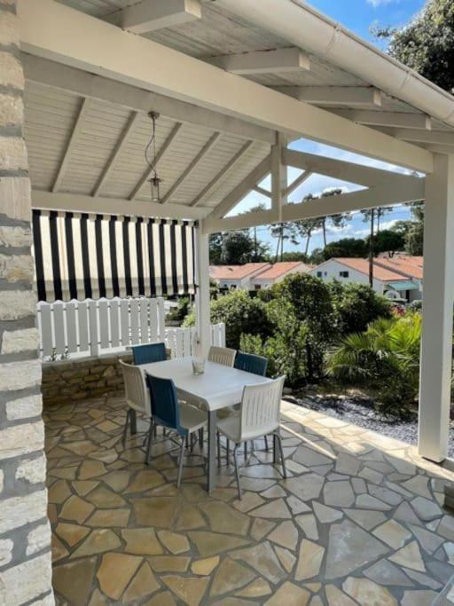 Adorable petite maison à 400m de la mer Vila Saint-Georges-de-Didonne Exterior foto