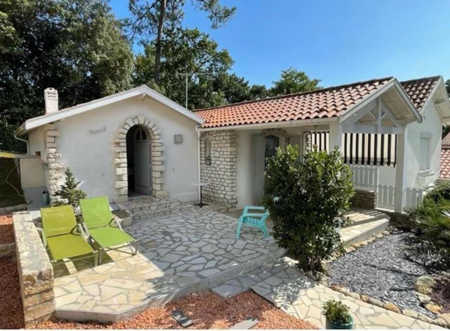 Adorable petite maison à 400m de la mer Vila Saint-Georges-de-Didonne Exterior foto