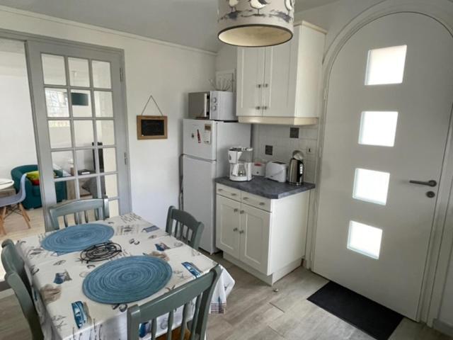 Adorable petite maison à 400m de la mer Vila Saint-Georges-de-Didonne Exterior foto